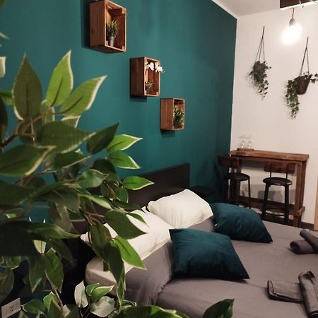Al Civico 15 Apartment Salerno Bagian luar foto